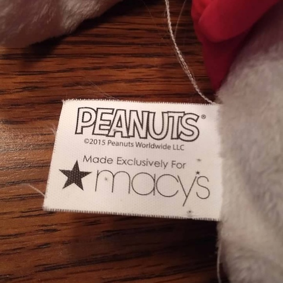 Plush Macys Holiday Christmas Snoopy 17" From 2015 - Picture 7 of 7
